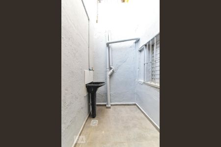 Casa para alugar com 37m², 1 quarto e sem vaga Casa para alugar com 37m², 1 quarto e sem vagaÁrea de Serviço