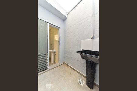 Casa para alugar com 37m², 1 quarto e sem vaga Casa para alugar com 37m², 1 quarto e sem vagaÁrea de Serviço