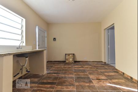 Casa para alugar com 37m², 1 quarto e sem vaga Casa para alugar com 37m², 1 quarto e sem vagaCozinha
