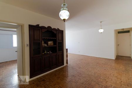 Salas de apartamento para alugar com 4 quartos, 135m² em Bosque, Campinas