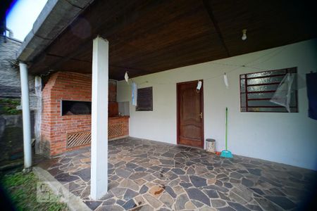 Casa à venda com 173m², 2 quartos e 1 vagaCasa fundos