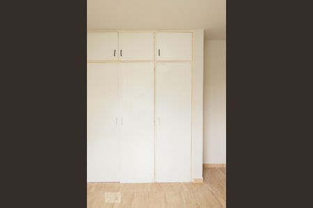 Quarto 1 de apartamento para alugar com 2 quartos, 57m² em Vila Mariana, São Paulo