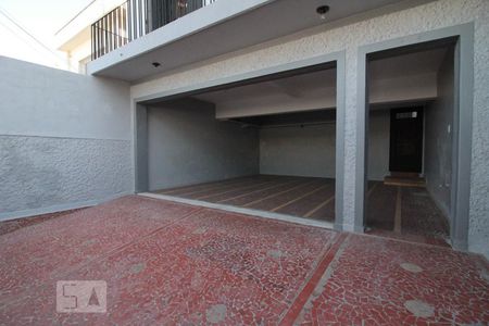 Casa à venda com 130m², 2 quartos e 2 vagasgaragem