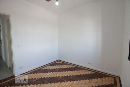 Casa à venda com 130m², 2 quartos e 2 vagasquarto 2