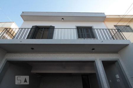 Casa à venda com 130m², 2 quartos e 2 vagasfachada