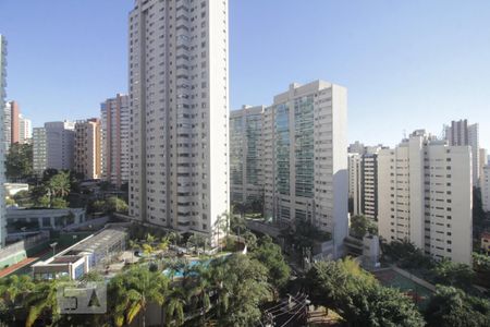 Apartamento à venda com 220m², 3 quartos e 4 vagas Apartamento à venda com 220m², 3 quartos e 4 vagasVista da varanda gourmet