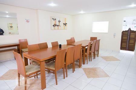 Apartamento para alugar com 48m², 2 quartos e 1 vagaÁrea comum - Salão de festas