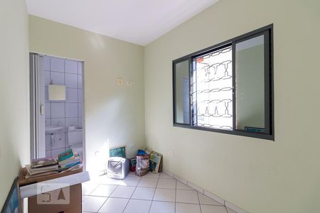 Casa à venda com 150m², 3 quartos e 2 vagasEdícula - quarto suíte