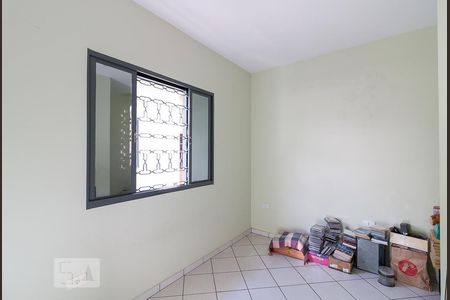 Casa à venda com 150m², 3 quartos e 2 vagasEdícula - quarto suíte