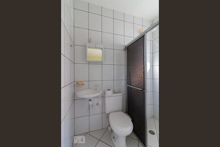 Casa à venda com 150m², 3 quartos e 2 vagasEdícula - banheiro quarto suíte