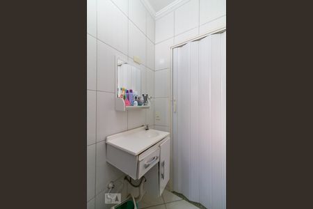 Casa à venda com 150m², 3 quartos e 2 vagasBanheiro social