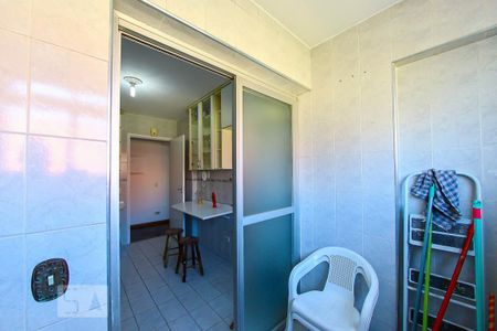 Apartamento para alugar com 76m², 3 quartos e 1 vagaArea de Serviço