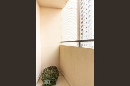 Varanda de apartamento à venda com 3 quartos, 74m² em Jaguaribe, Osasco