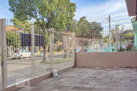 Casa à venda com 324m², 5 quartos e 4 vagas Casa à venda com 324m², 5 quartos e 4 vagasEntrada