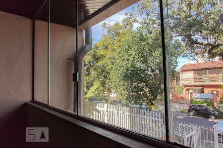 Casa à venda com 324m², 5 quartos e 4 vagas Casa à venda com 324m², 5 quartos e 4 vagasVaranda do Quarto 4