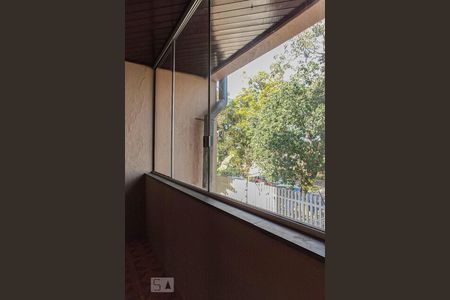 Casa à venda com 324m², 5 quartos e 4 vagas Casa à venda com 324m², 5 quartos e 4 vagasVaranda do Quarto 4