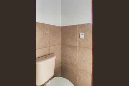 Casa à venda com 324m², 5 quartos e 4 vagas Casa à venda com 324m², 5 quartos e 4 vagasBanheiro 3