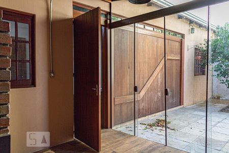 Casa à venda com 324m², 5 quartos e 4 vagas Casa à venda com 324m², 5 quartos e 4 vagasÁrea Gourmet