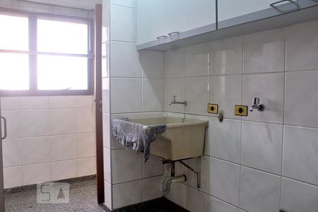 Apartamento à venda com 276m², 4 quartos e 3 vagasÁrea de Serviço