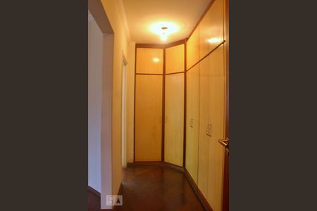 Apartamento à venda com 276m², 4 quartos e 3 vagasCloset da Suíte