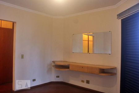 Apartamento à venda com 276m², 4 quartos e 3 vagasQuarto Suíte