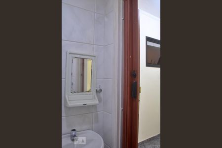 Apartamento à venda com 276m², 4 quartos e 3 vagasBanheiro de Serviço