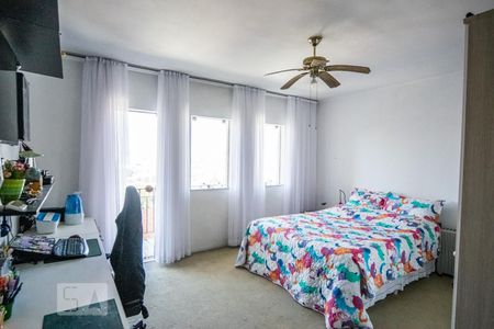 Casa à venda com 775m², 4 quartos e 3 vagasSuíte 2