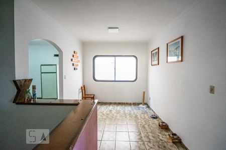 Casa à venda com 775m², 4 quartos e 3 vagasHall
