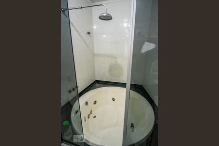 Casa à venda com 775m², 4 quartos e 3 vagasSuíte 1