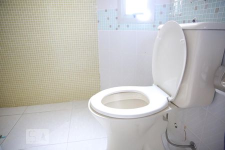 Apartamento à venda com 71m², 2 quartos e 2 vagasBanheiro Quarto Suíte