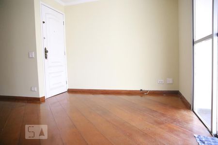 Apartamento à venda com 71m², 2 quartos e 2 vagasSala