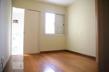 Apartamento à venda com 71m², 2 quartos e 2 vagasQuarto Suíte