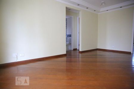 Apartamento à venda com 71m², 2 quartos e 2 vagasSala