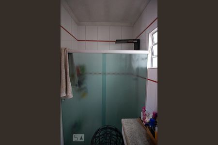 Casa à venda com 162m², 2 quartos e 2 vagasBanheiro da Suíte