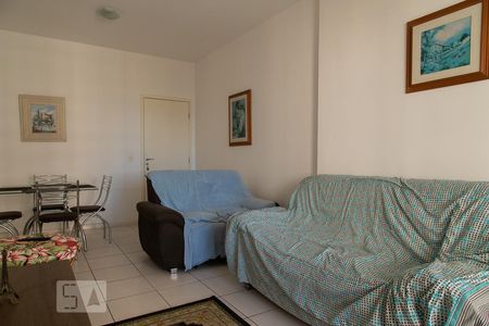 Apartamento à venda com 89m², 3 quartos e 1 vagaSala