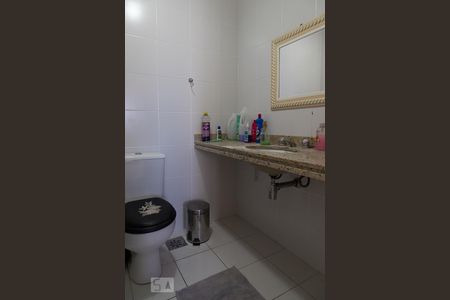 Apartamento à venda com 89m², 3 quartos e 1 vagaBanheiro social 