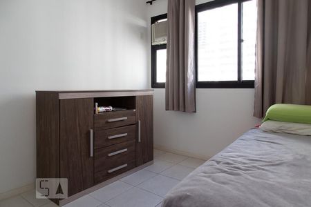 Apartamento à venda com 89m², 3 quartos e 1 vagaQuarto 2