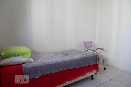 Apartamento à venda com 89m², 3 quartos e 1 vagaQuarto 2