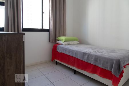Apartamento à venda com 89m², 3 quartos e 1 vagaQuarto 2