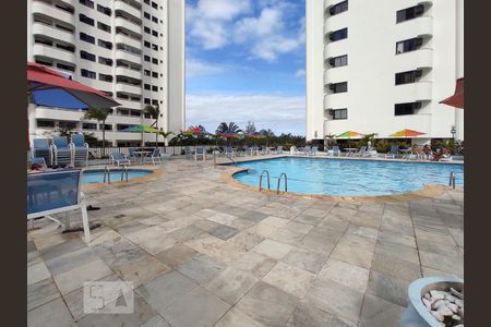 Apartamento à venda com 89m², 3 quartos e 1 vagaÁrea comum - piscina