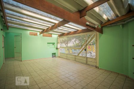 Casa para alugar com 75m², 3 quartos e 2 vagas Casa para alugar com 75m², 3 quartos e 2 vagasGaragem