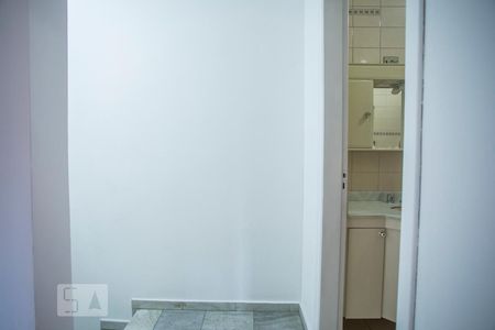 Casa para alugar com 75m², 3 quartos e 2 vagas Casa para alugar com 75m², 3 quartos e 2 vagasCorredor