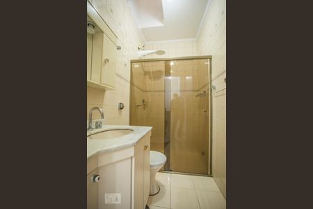 Casa para alugar com 75m², 3 quartos e 2 vagas Casa para alugar com 75m², 3 quartos e 2 vagasBanheiro