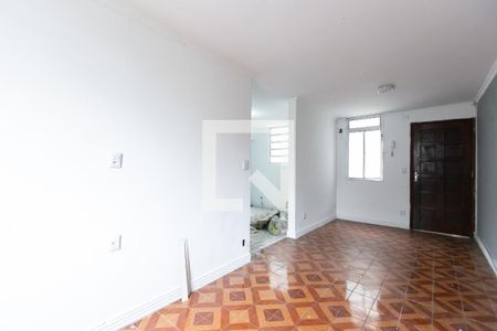 Sala de apartamento para alugar com 2 quartos, 56m² em Itaquera, São Paulo