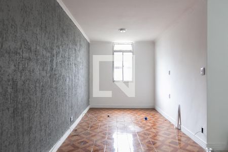 Sala de apartamento para alugar com 2 quartos, 56m² em Itaquera, São Paulo