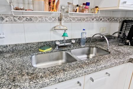 Apartamento à venda com 128m², 3 quartos e 2 vagasCozinha