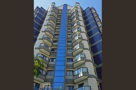 Apartamento à venda com 128m², 3 quartos e 2 vagasFachada