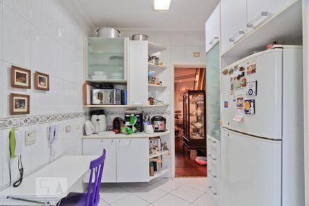 Apartamento à venda com 128m², 3 quartos e 2 vagasCozinha