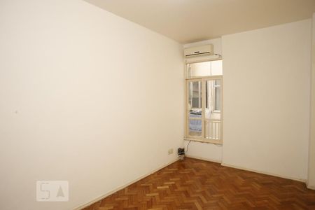 Sala de apartamento para alugar com 2 quartos, 70m² em Tijuca, Rio de Janeiro