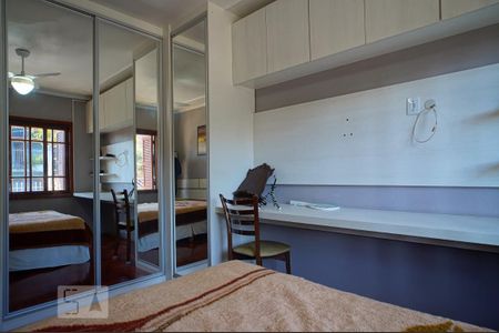 Casa à venda com 300m², 4 quartos e 2 vagasQuarto 1